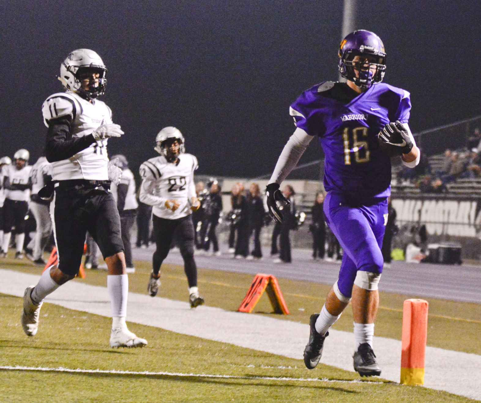 111618 Stockdale Righetti football 22.jpg